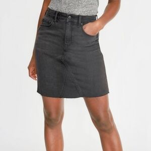 Old Navy Charcoal Black Denim Jean Skirt - Size 12 Womens